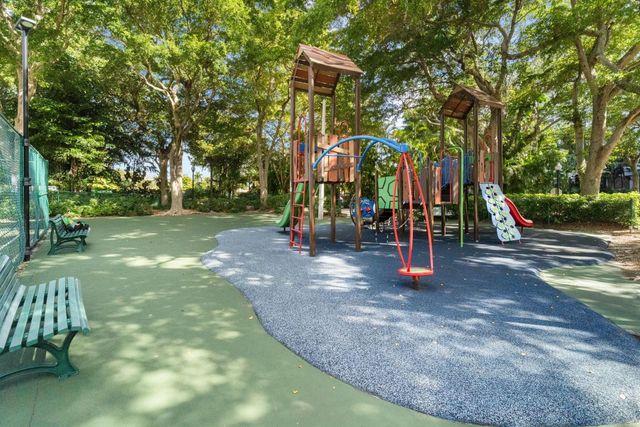 1000 Quayside Ter 1606, Miami, FL 33138