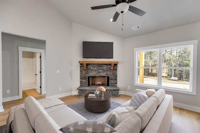 1201 Drummond Road, Cedartown, GA 30125