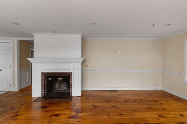 34 Featherbed Ln, Brewster, MA 02631