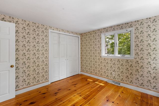 34 Featherbed Ln, Brewster, MA 02631