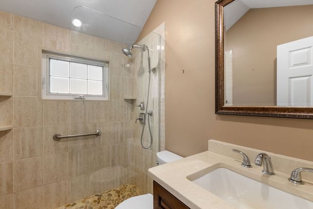 34 Featherbed Ln, Brewster, MA 02631