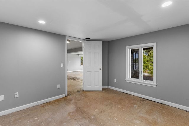 34 Featherbed Ln, Brewster, MA 02631