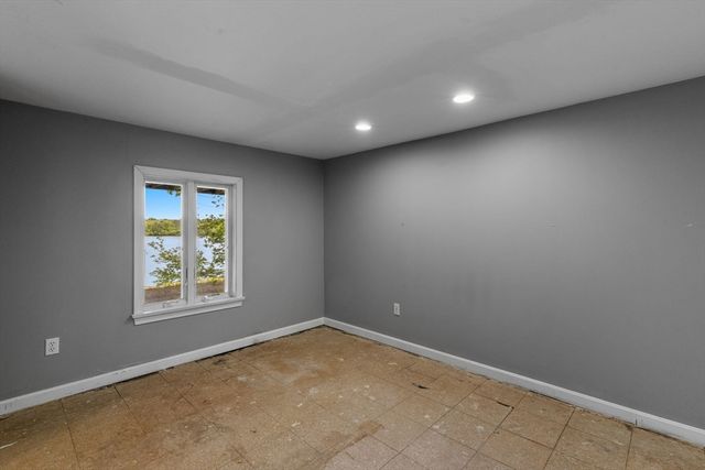 34 Featherbed Ln, Brewster, MA 02631