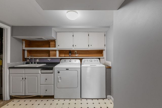 34 Featherbed Ln, Brewster, MA 02631