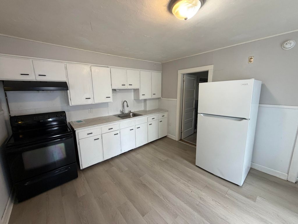 42 Spruce Street, Sanford, ME 04073 — photo 3