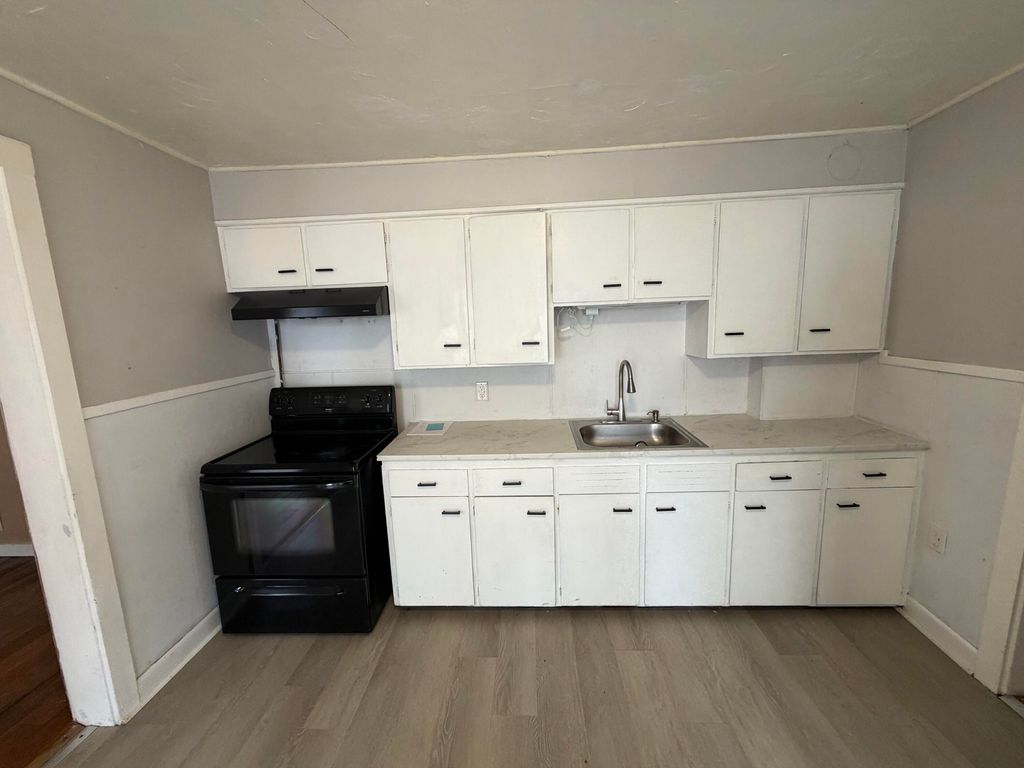 42 Spruce Street, Sanford, ME 04073 — photo 4