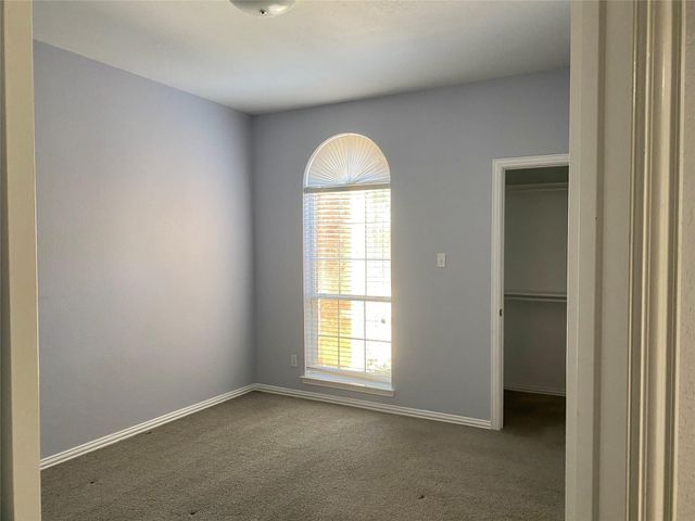2016 Vintage Circle, Corinth, TX 76210