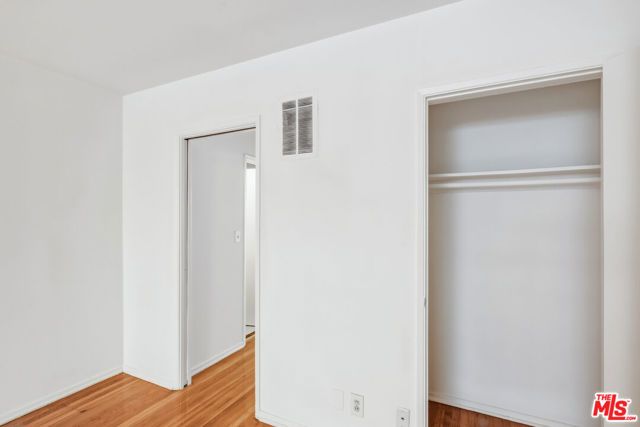 1058 S Wooster Street 3, Los Angeles, CA 90035