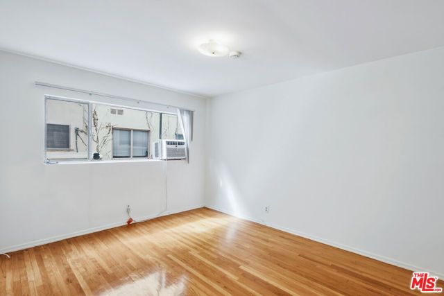 1058 S Wooster Street 3, Los Angeles, CA 90035