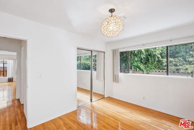 1058 S Wooster Street 3, Los Angeles, CA 90035