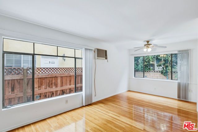 1058 S Wooster Street 3, Los Angeles, CA 90035