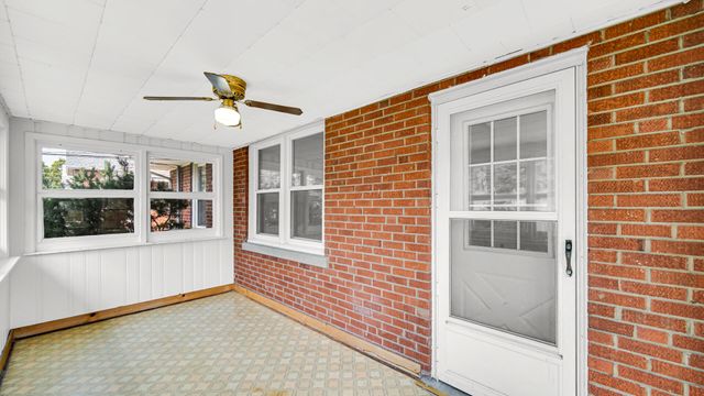 1036 Mulberry Street, Hammond, IN 46324