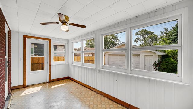 1036 Mulberry Street, Hammond, IN 46324