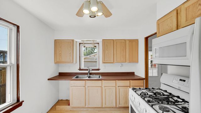 1036 Mulberry Street, Hammond, IN 46324
