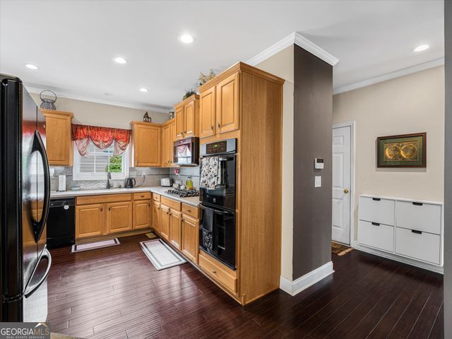 4564 Austin Hills Drive, Suwanee, GA 30024