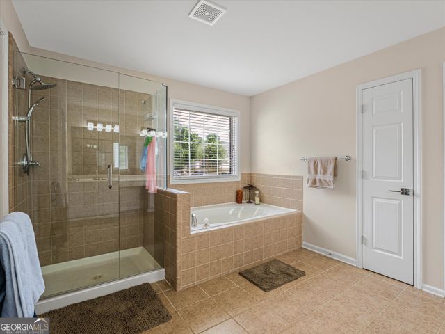 4564 Austin Hills Drive, Suwanee, GA 30024