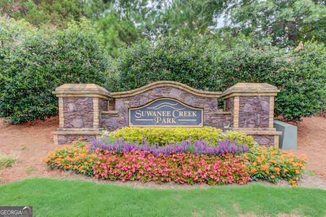 4564 Austin Hills Drive, Suwanee, GA 30024