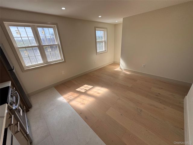 2034 Colden Ave, Bronx, NY 10462