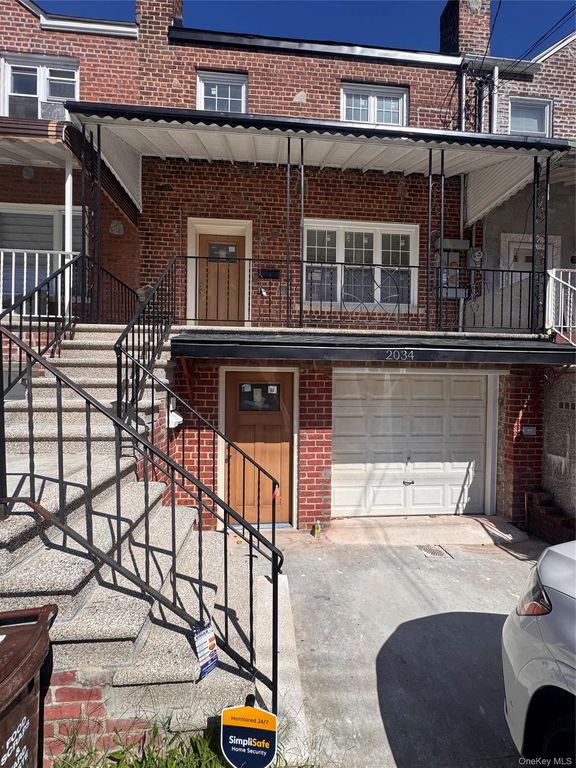 2034 Colden Ave, Bronx, NY 10462