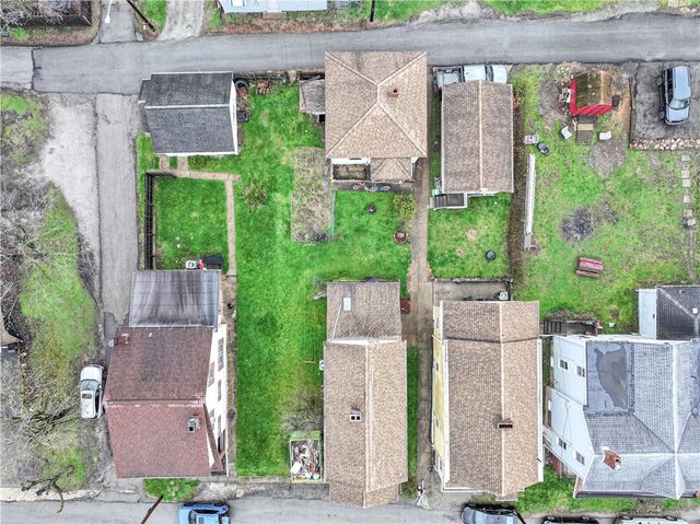 513 Catherine St, South Greensburg Boro, PA 15601