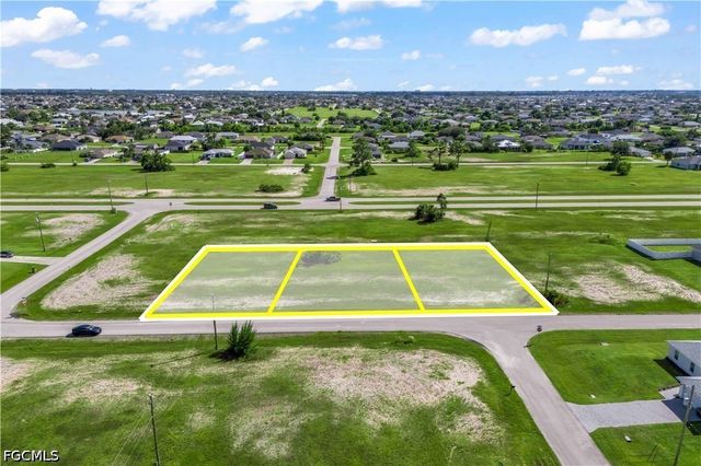 510 NW 16th TER, Cape Coral, FL 33993