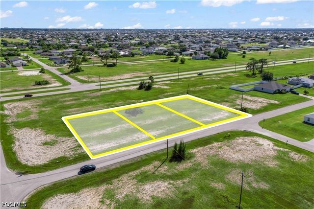 510 NW 16th TER, Cape Coral, FL 33993