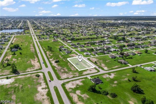 510 NW 16th TER, Cape Coral, FL 33993