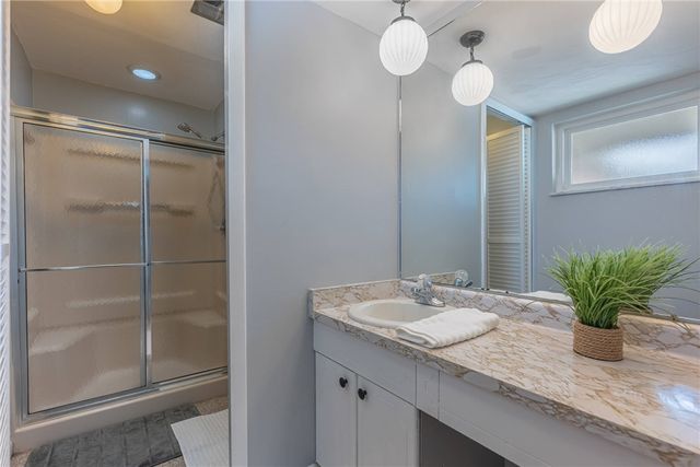 7042 Cliffstone Drive, Huber Heights, OH 45424
