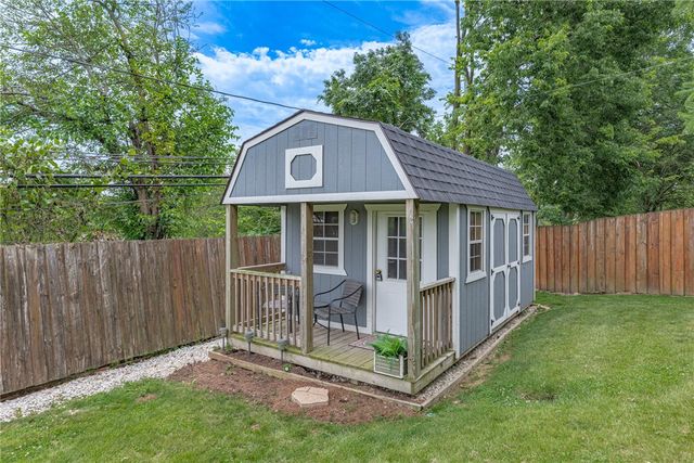 7042 Cliffstone Drive, Huber Heights, OH 45424