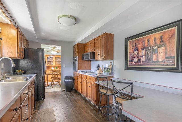 7042 Cliffstone Drive, Huber Heights, OH 45424