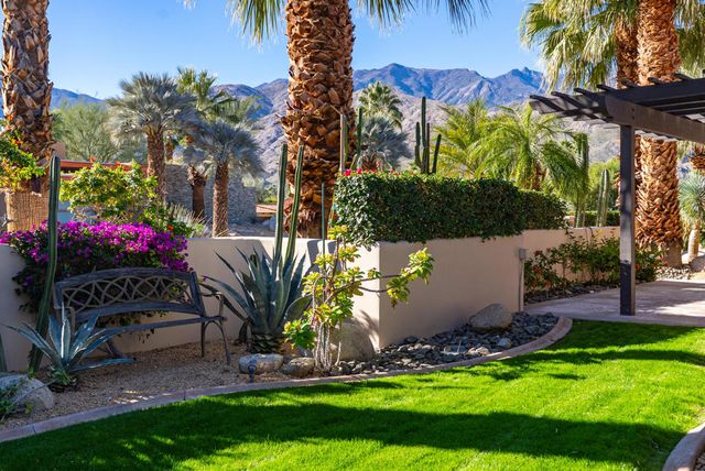 38760 Maracaibo Circle, Palm Springs, CA 92264