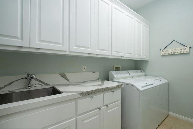 38760 Maracaibo Circle, Palm Springs, CA 92264