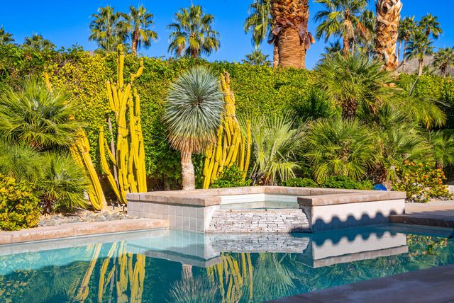 38760 Maracaibo Circle, Palm Springs, CA 92264