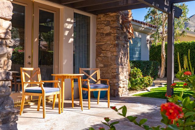 38760 Maracaibo Circle, Palm Springs, CA 92264