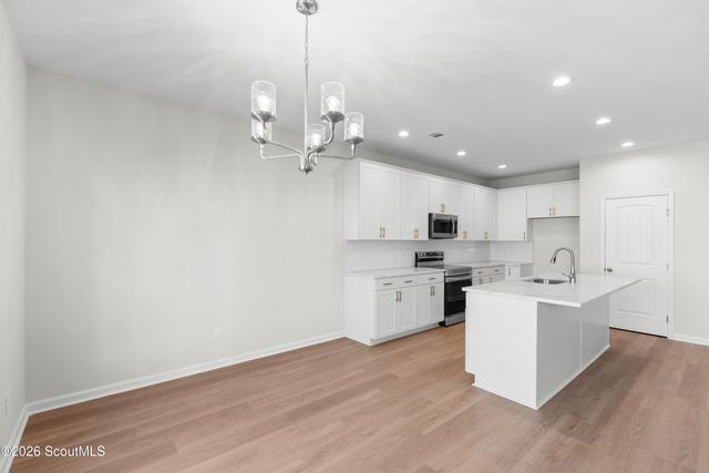 301 Acorn Drive, Brunswick, GA 31523