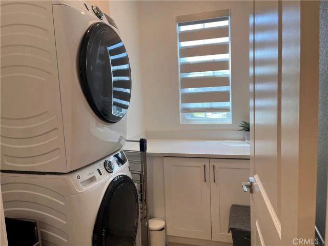 9831 La Serna 1, Whittier, CA 90605