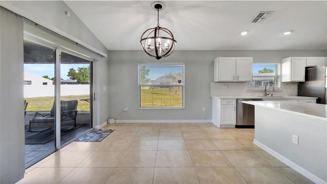 23905 NARROWLEAF COURT, Leesburg, FL 34748