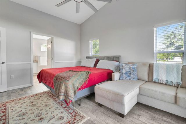 23905 NARROWLEAF COURT, Leesburg, FL 34748