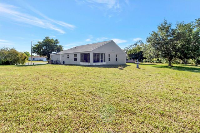 23905 NARROWLEAF COURT, Leesburg, FL 34748