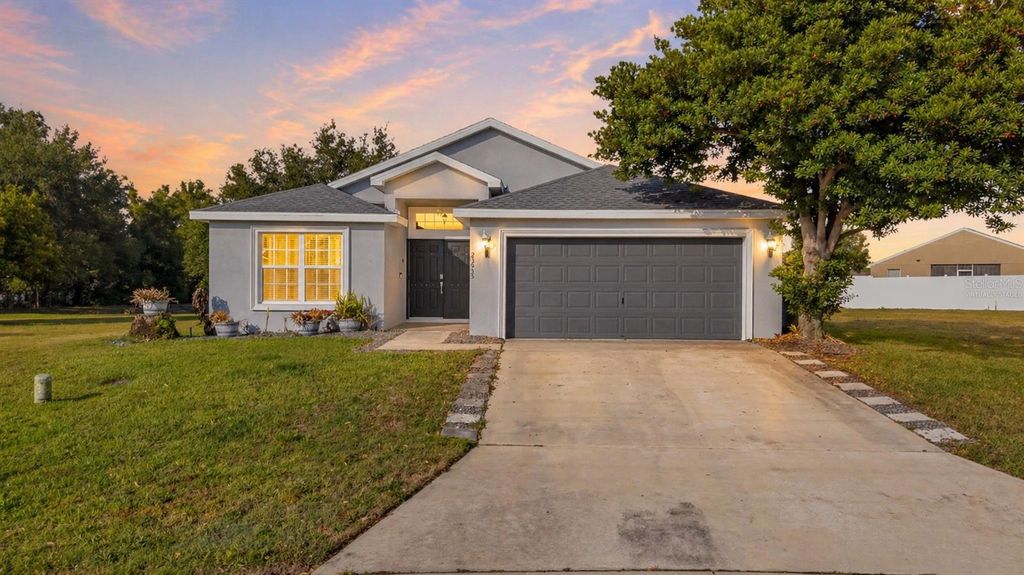 23905 NARROWLEAF COURT, Leesburg, FL 34748