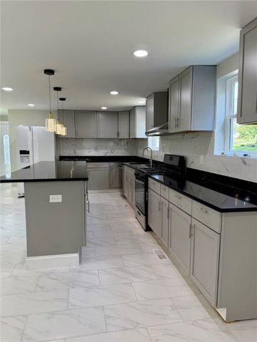 27 North Washington Avenue, Oxford, NY 13830