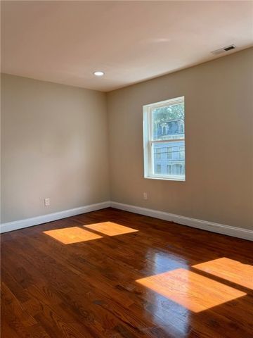 27 North Washington Avenue, Oxford, NY 13830