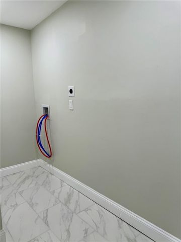 27 North Washington Avenue, Oxford, NY 13830