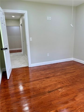 27 North Washington Avenue, Oxford, NY 13830