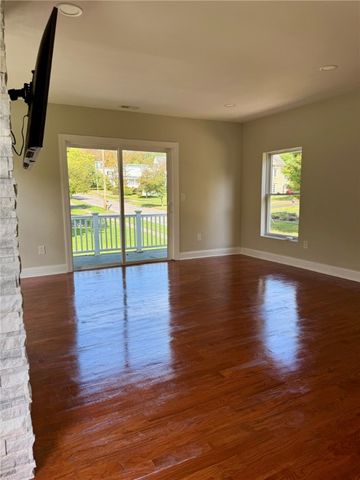 27 North Washington Avenue, Oxford, NY 13830