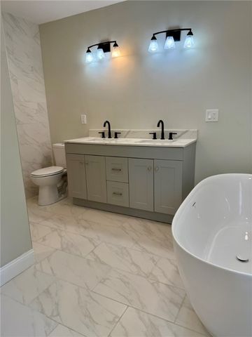 27 North Washington Avenue, Oxford, NY 13830