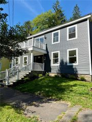 27 North Washington Avenue, Oxford, NY 13830