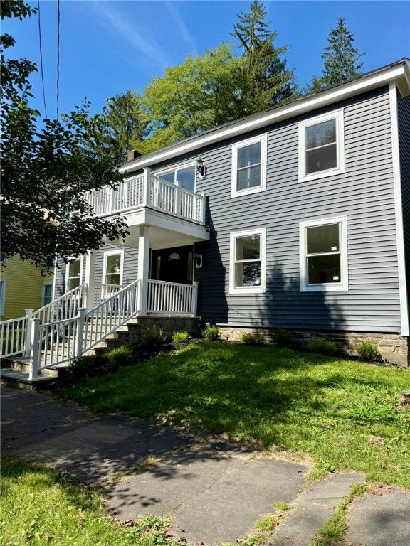 27 North Washington Avenue, Oxford, NY 13830