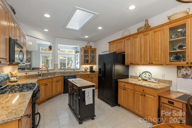 115 Chancery Court, Flat Rock, NC 28731