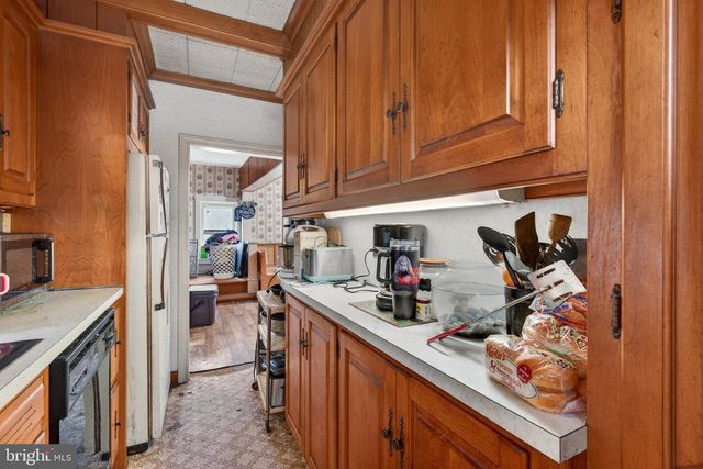 272 SLACKWATER RD, Millersville, PA 17551